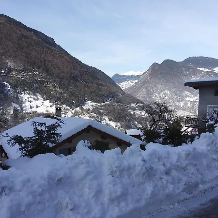 Votre Savoyard Avec Parking A La Telecabine Pour Skier Les 3 Vallees ! Apartment *