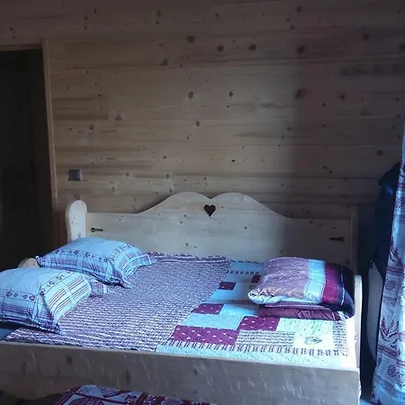 Votre Savoyard Avec Parking A La Telecabine Pour Skier Les 3 Vallees ! Apartment Villarlurin