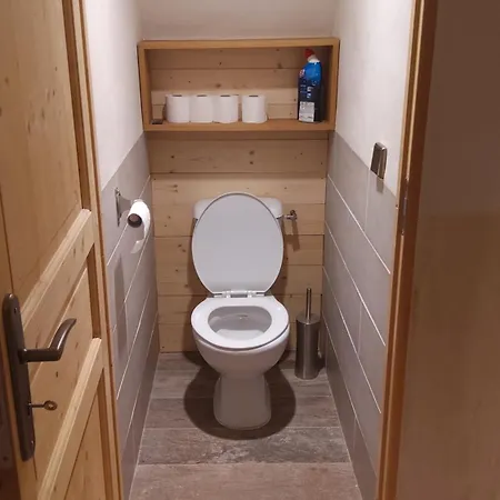 Apartment Votre Savoyard Avec Parking A La Telecabine Pour Skier Les 3 Vallees ! Villarlurin